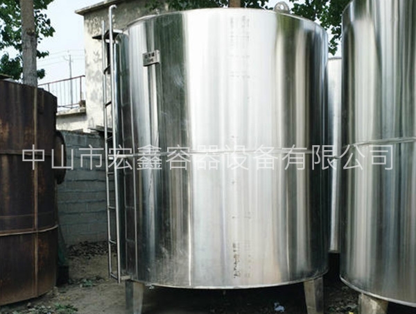 如何根据需求选择合适的储罐型号？